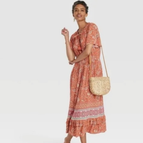 Women's Flutter Short Sleeved Smocked "Iced Latte" Dress Knox Rose - Picture 2 of 4